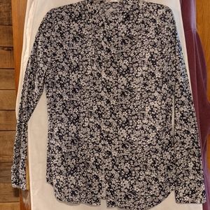 EUC Equipment Navy White Floral Long Sleeve Blouse